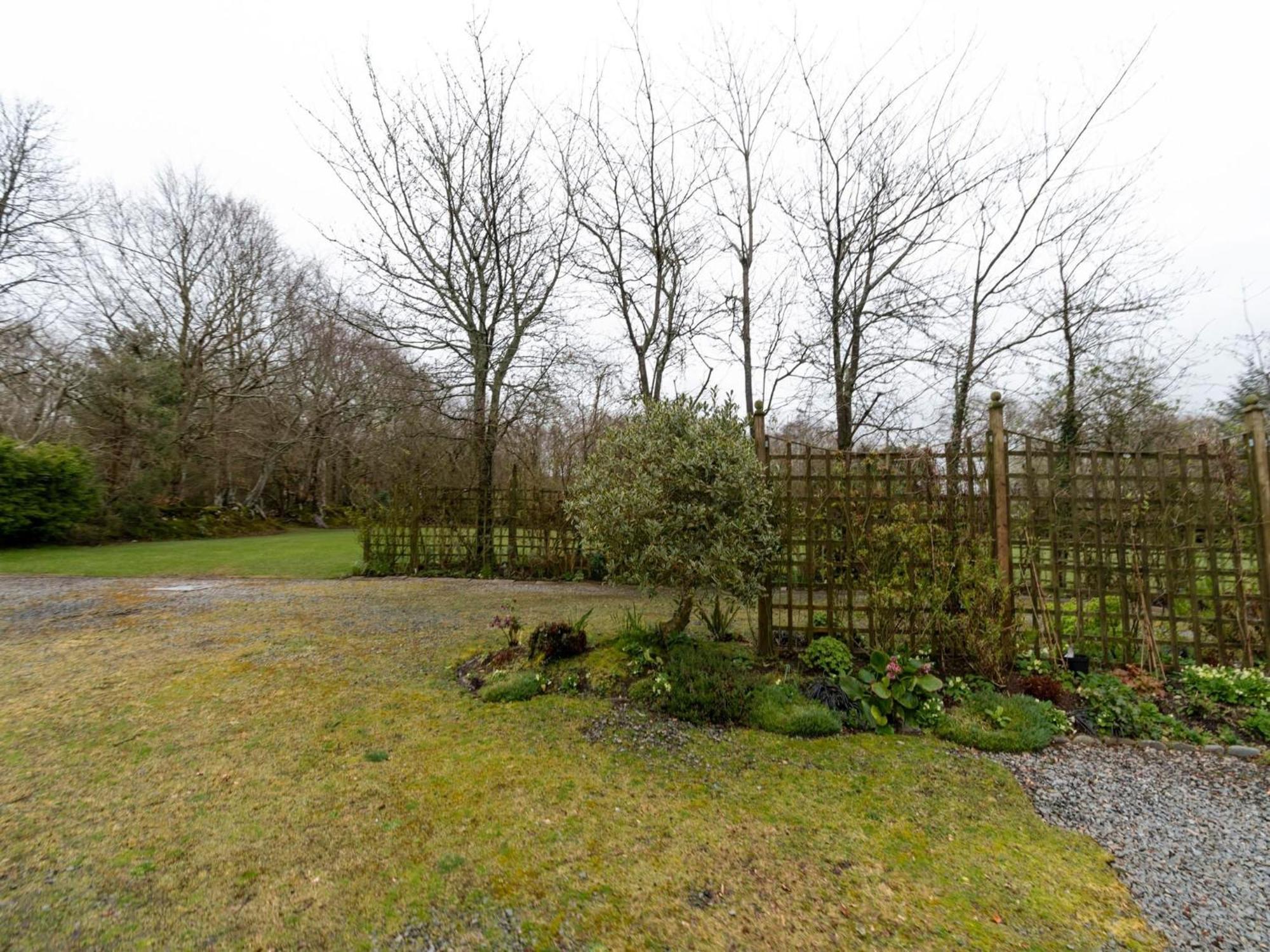 Secluded Holiday Home In Ceredigion With Garden Pennant  Exterior photo